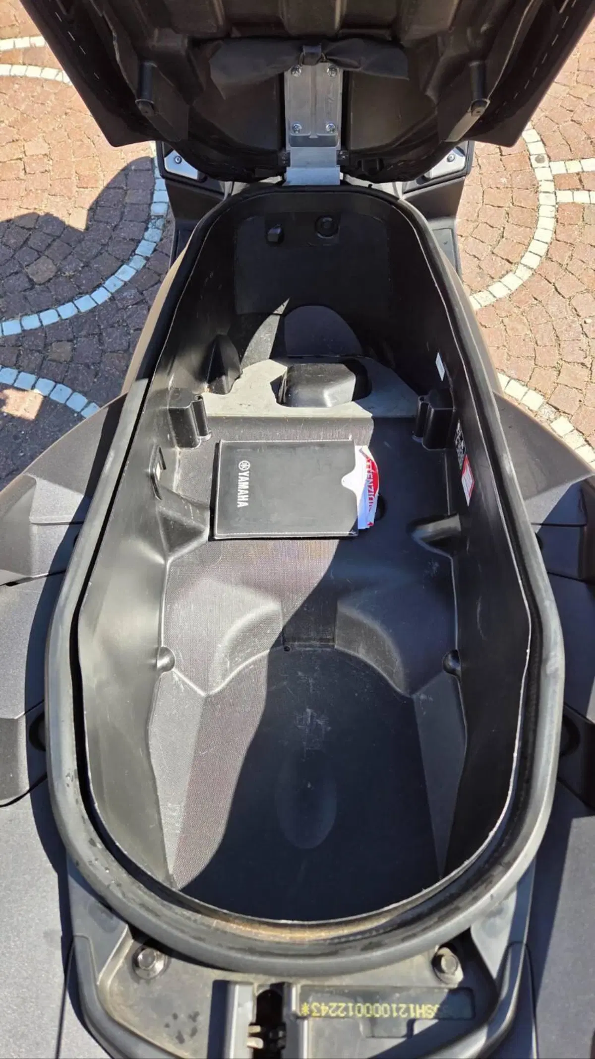 Yamaha X-Max 400 ABS (2017 - 20) (9)