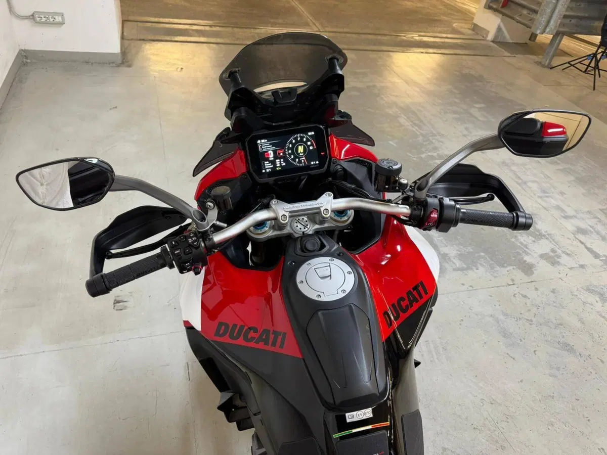 Ducati Multistrada V4 Pikes Peak (2021 - 24) (5)