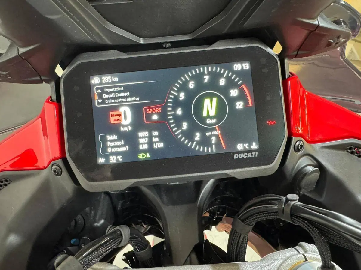 Ducati Multistrada V4 Pikes Peak (2021 - 24) (15)