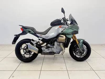 Moto Guzzi V100 Mandello (2025 - 26) usata
