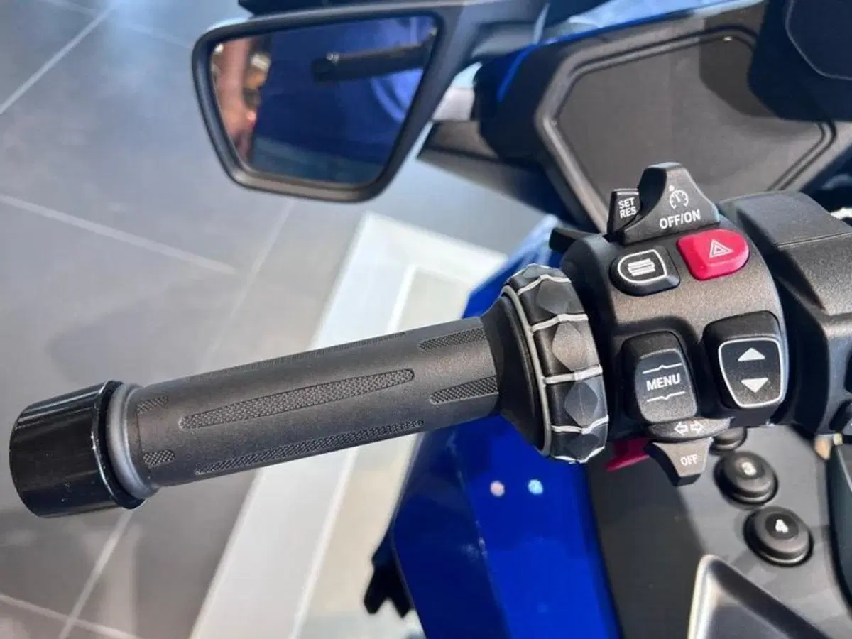 Bmw R 1300 RT (2026) (10)
