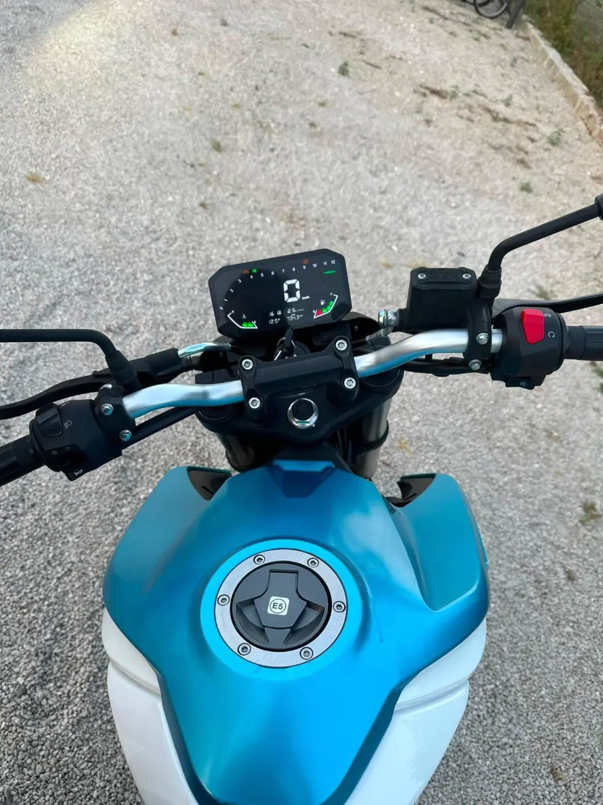 Voge Brivido 125R (2023 - 26) (4)