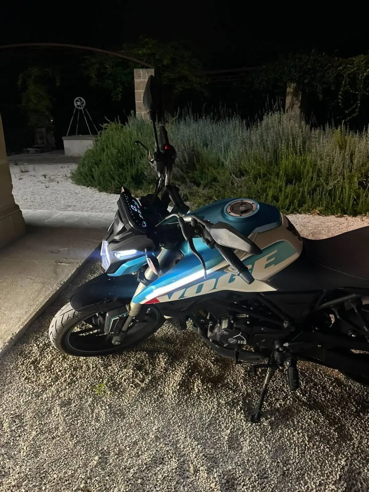 Voge Brivido 125R (2023 - 26) (7)