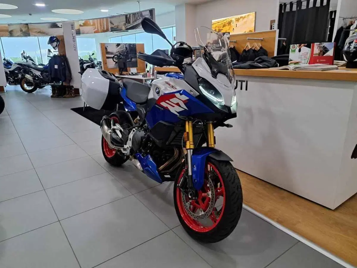 Bmw F 900 XR (2025 - 26) (2)