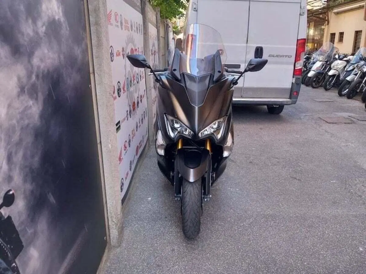 Yamaha T-Max 530 SX (2017 - 19) (15)