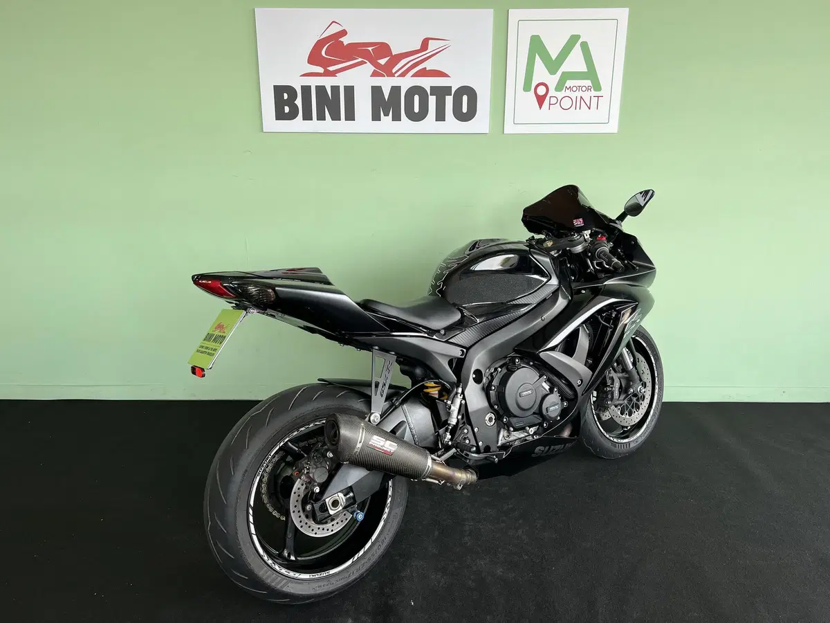 Suzuki GSX R 750 (2008 - 10) (8)