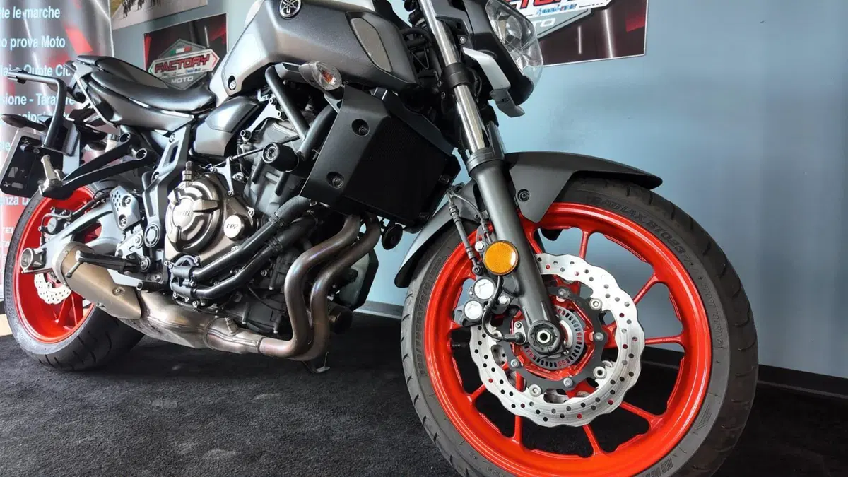 Yamaha MT-07 (2018 - 20) (9)