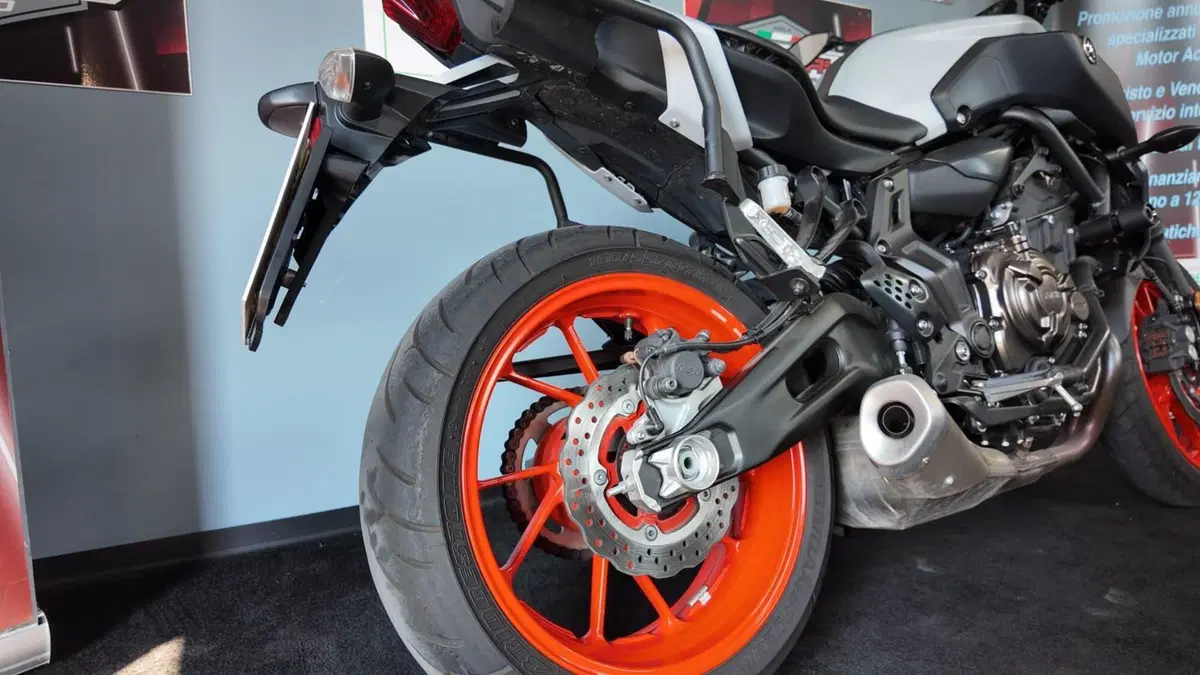 Yamaha MT-07 (2018 - 20) (14)