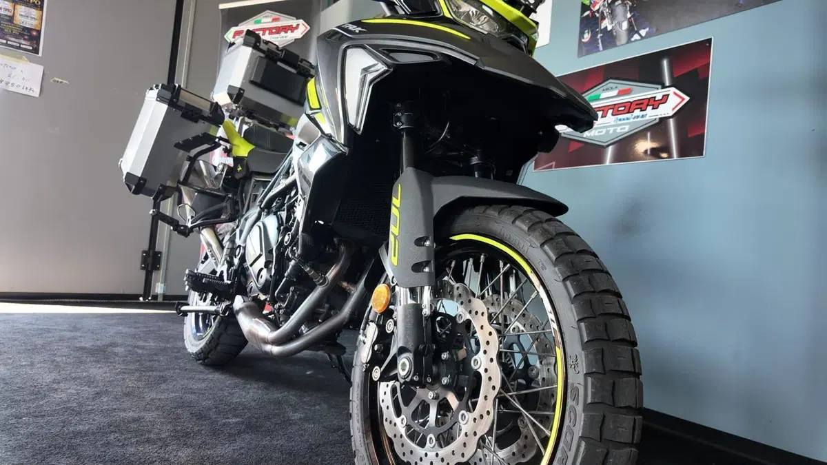Benelli TRK 702 (2023 - 25) (2)
