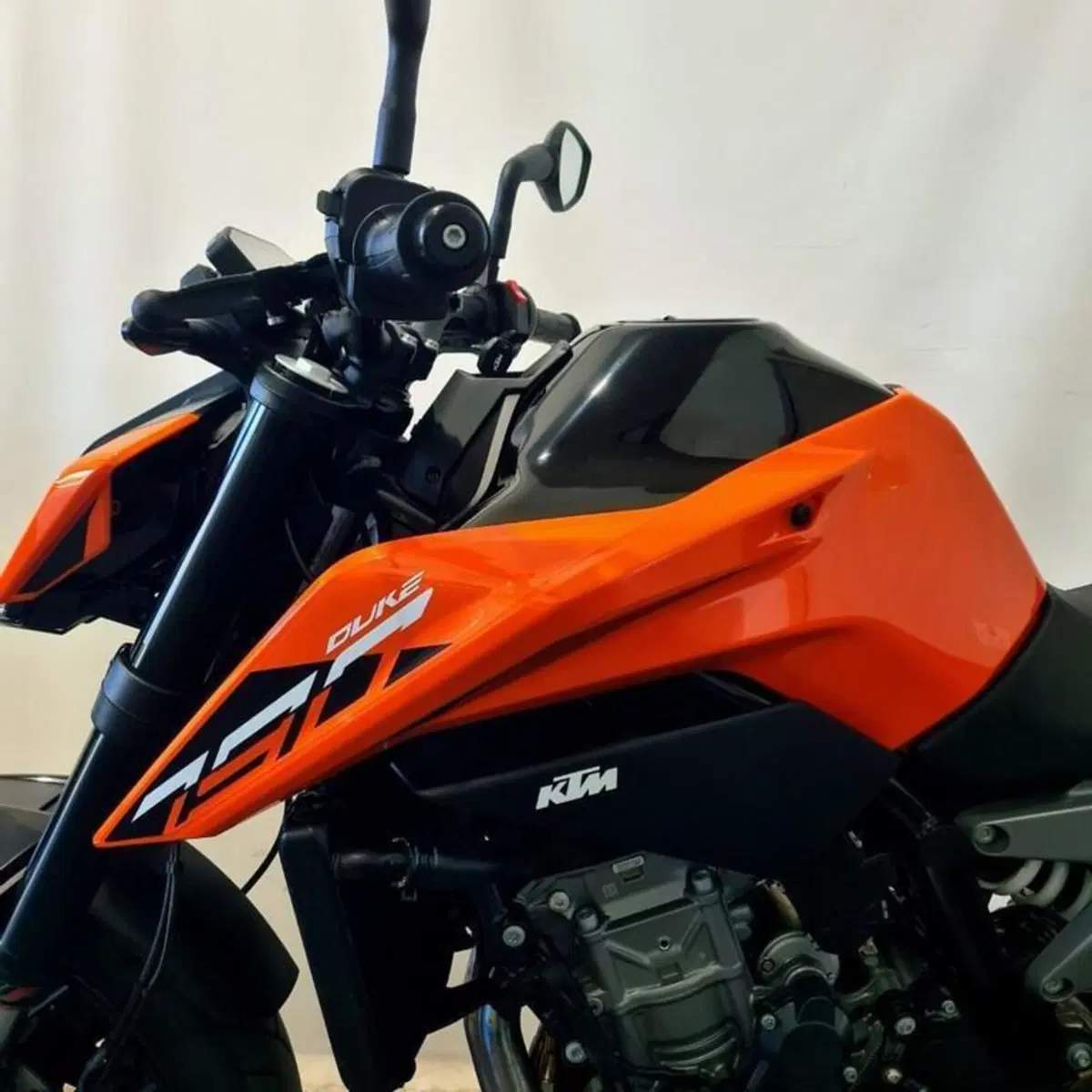KTM 790 Duke L (2023 - 24) (9)