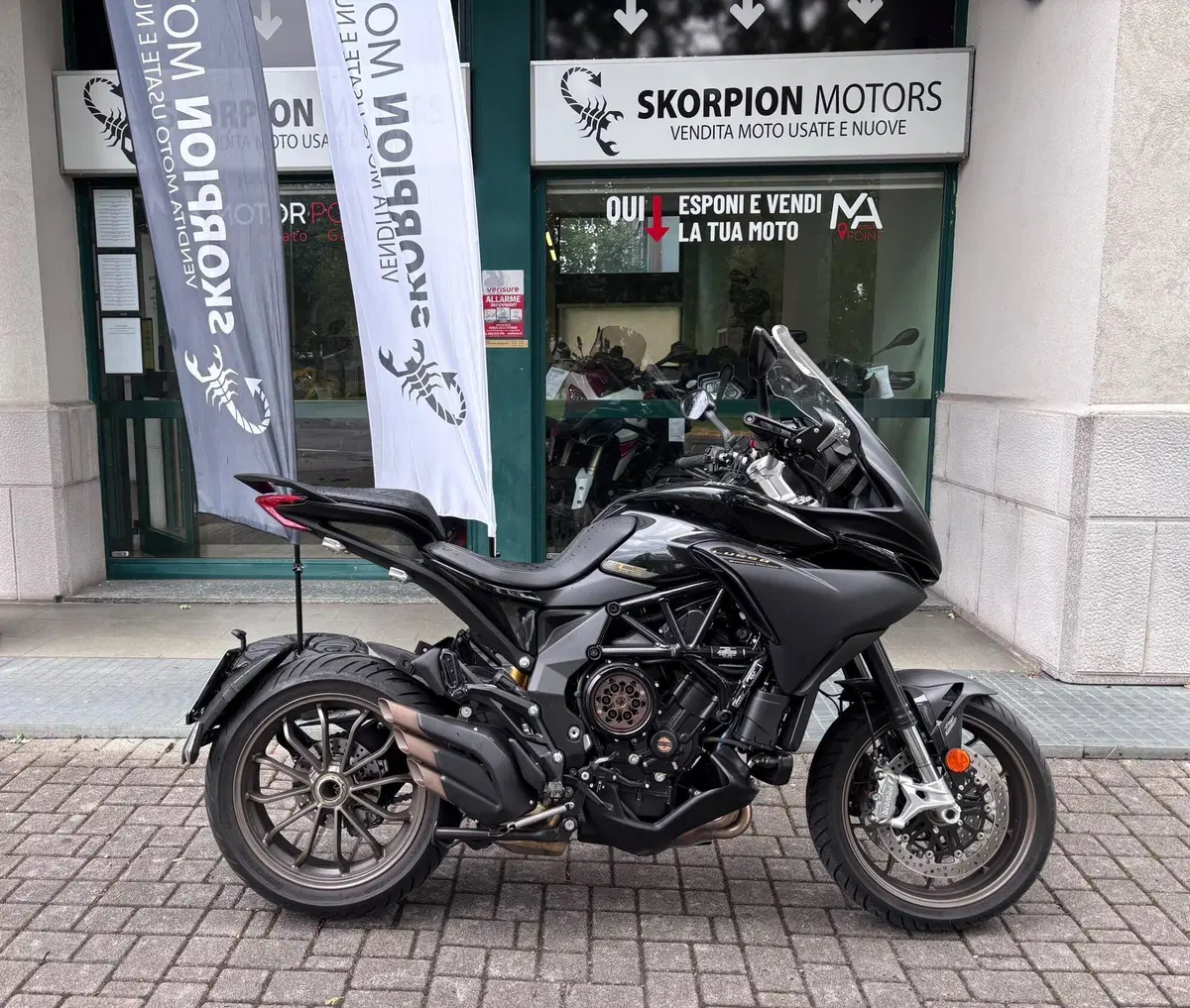 MV Agusta Turismo Veloce 800 Lusso SCS (2021 - 26)