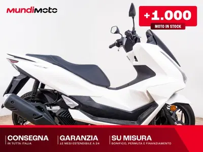 Honda PCX 125 (2025 - 26) usata