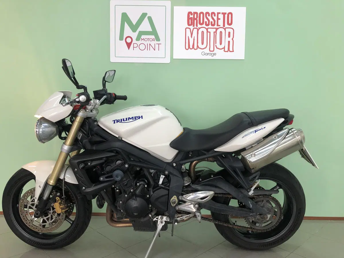 Triumph Street Triple (2007 - 12) (3)