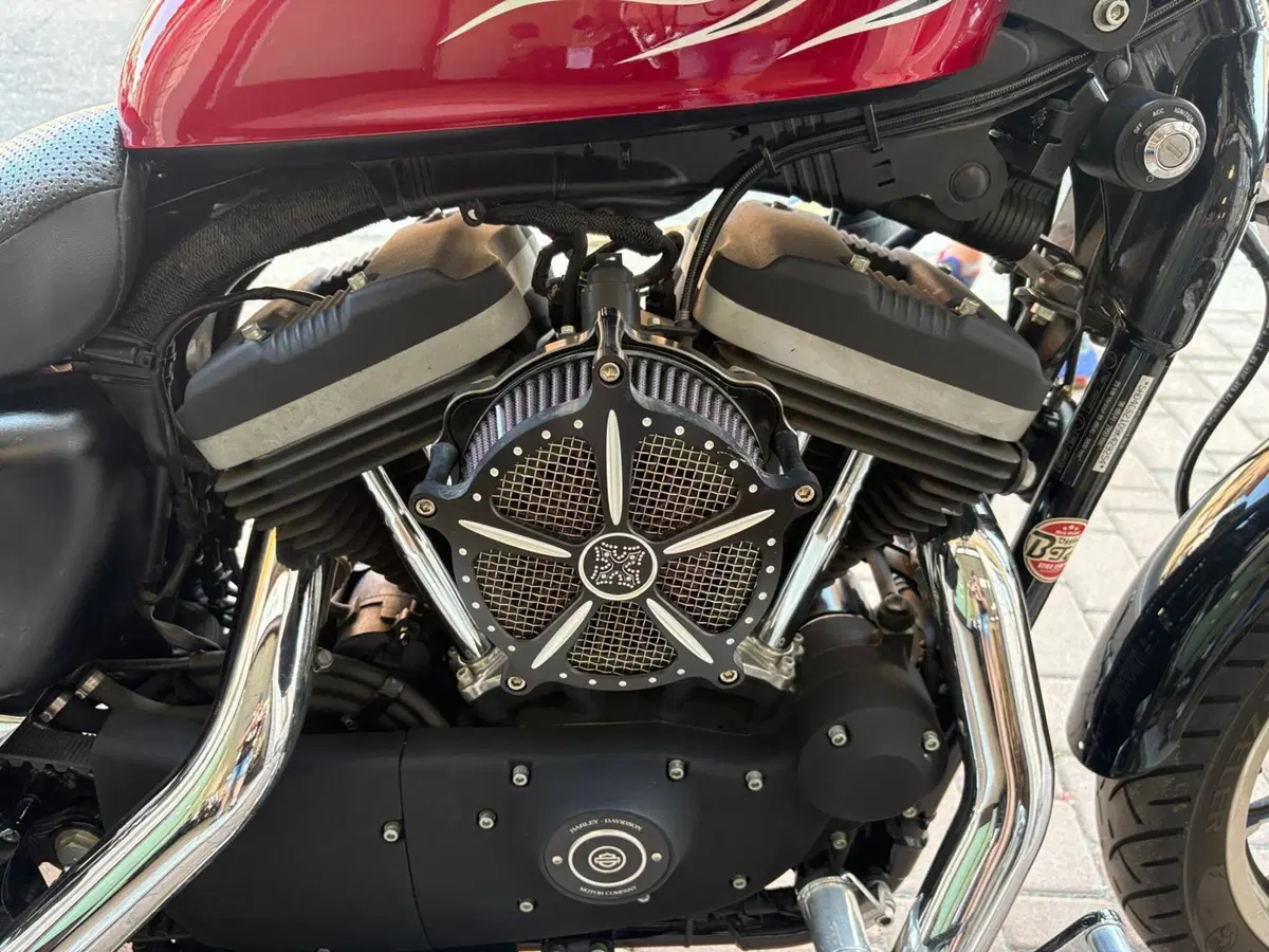 Harley-Davidson 883 R (2008 - 16) - XL 883R (5)