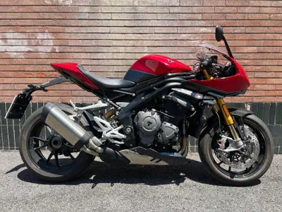 Triumph Speed Triple 1200 RR (2022 - 26) usata