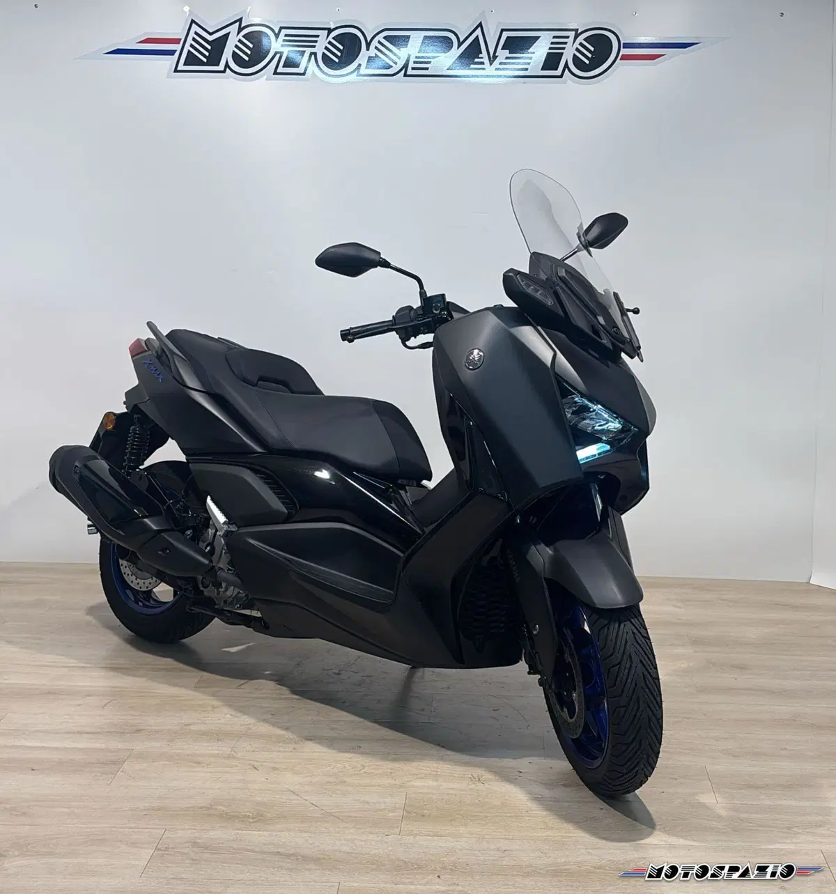 Yamaha X-Max 300 (2025 - 26) (2)