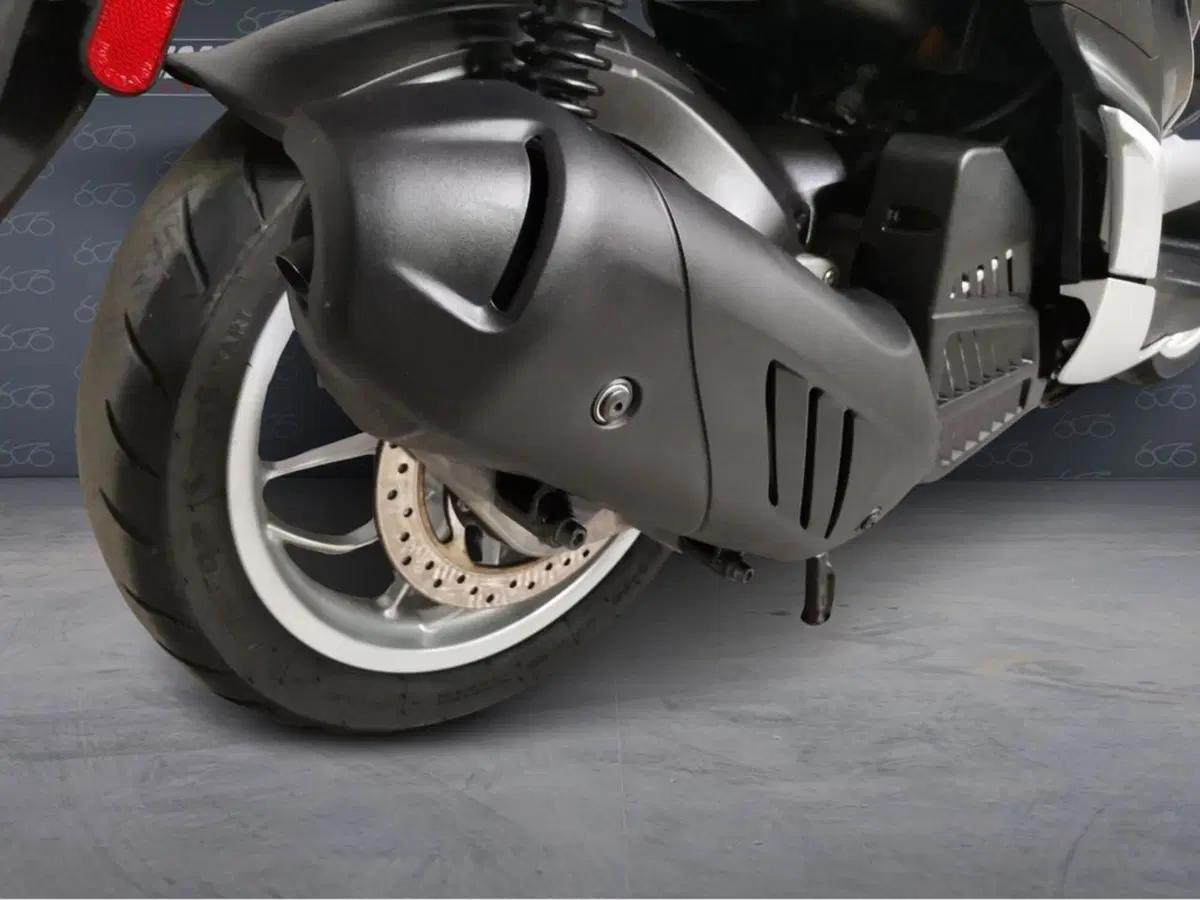 Piaggio Medley 150 ABS (2016 - 19) (5)