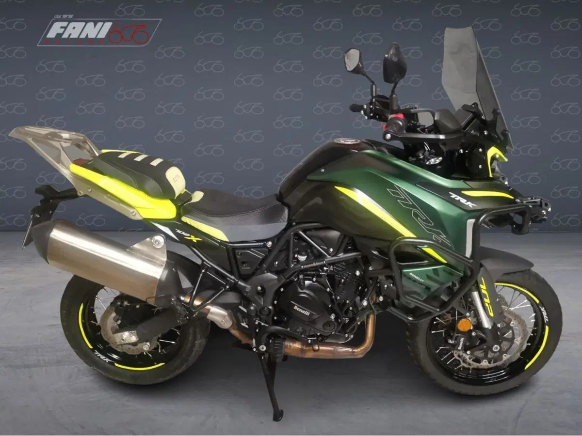 Benelli TRK 702X (2023 - 25)