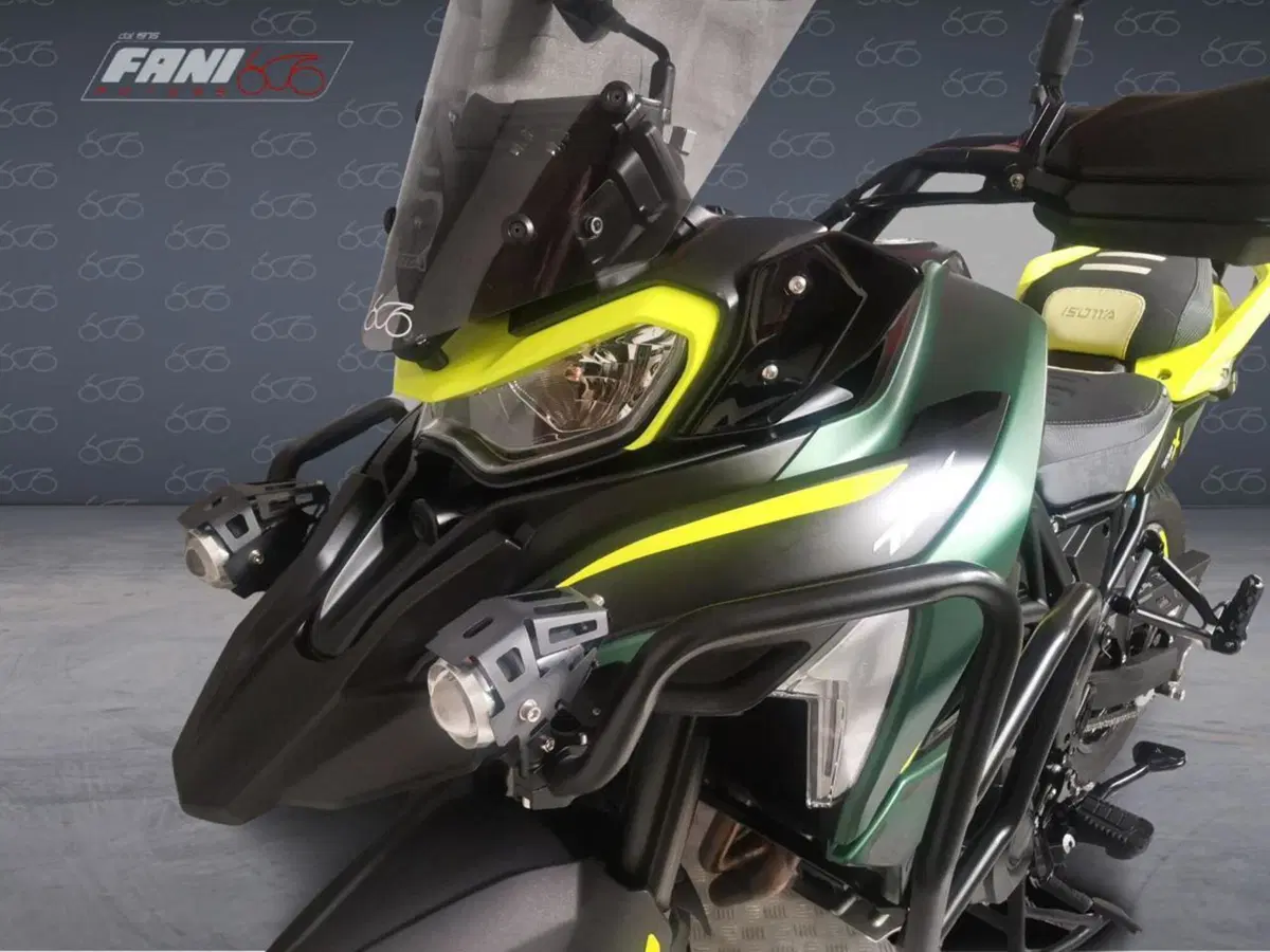 Benelli TRK 702X (2023 - 25) (5)