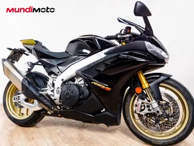 Aprilia RSV4 1100 Factory (2021 - 24) usata