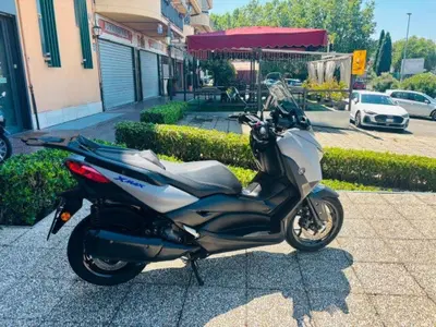Yamaha X-Max 300 (2021 - 24) usata