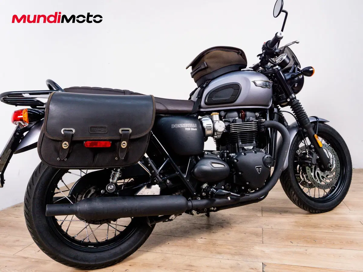 Triumph Bonneville T120 Black (2021 - 25) (3)