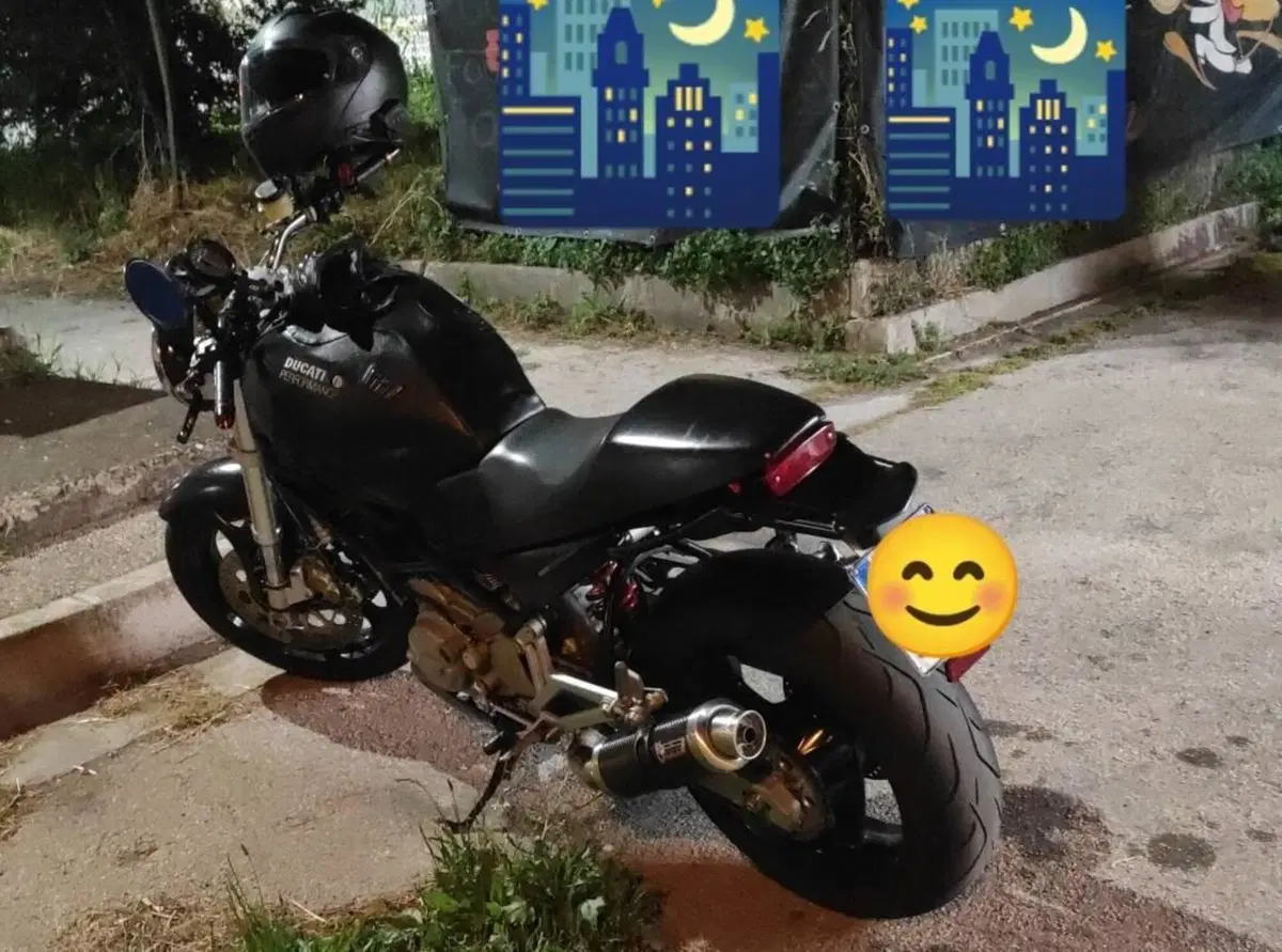 Ducati Monster 900 i.e.  (3)