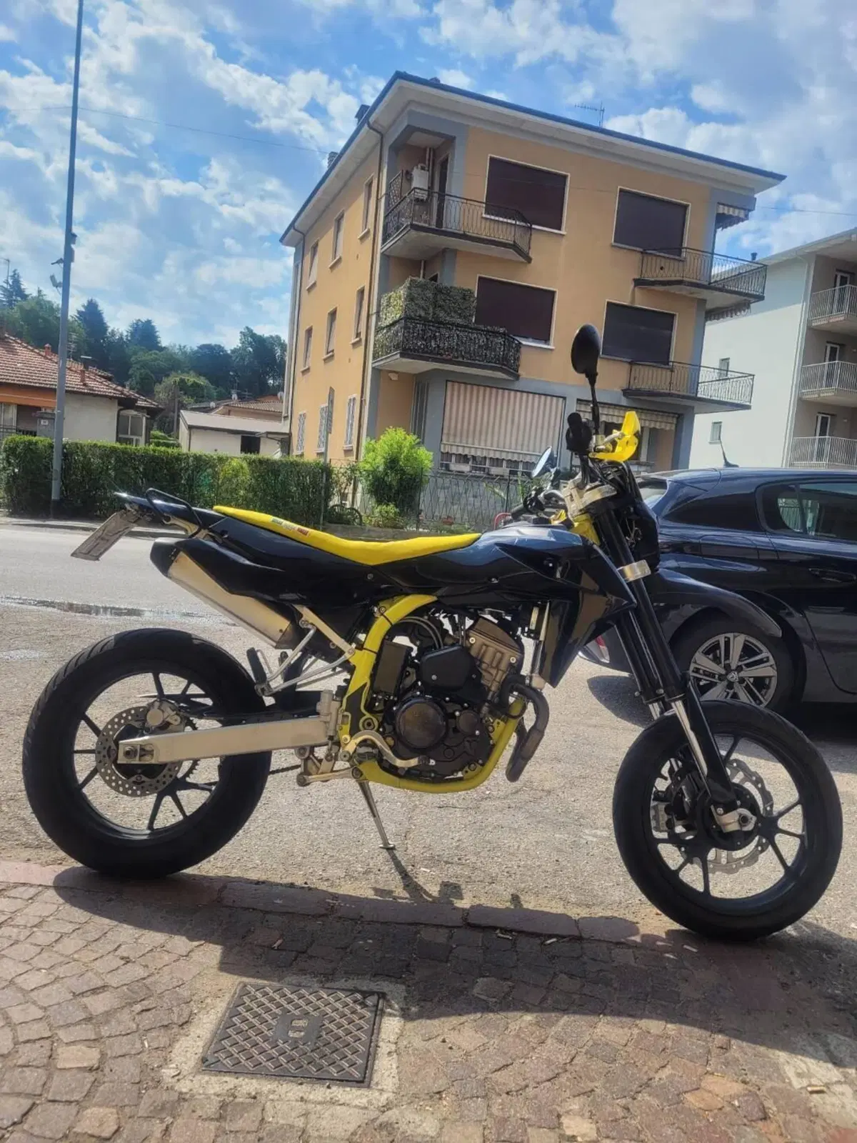 Swm SM 125 R (2022 - 24) (3)
