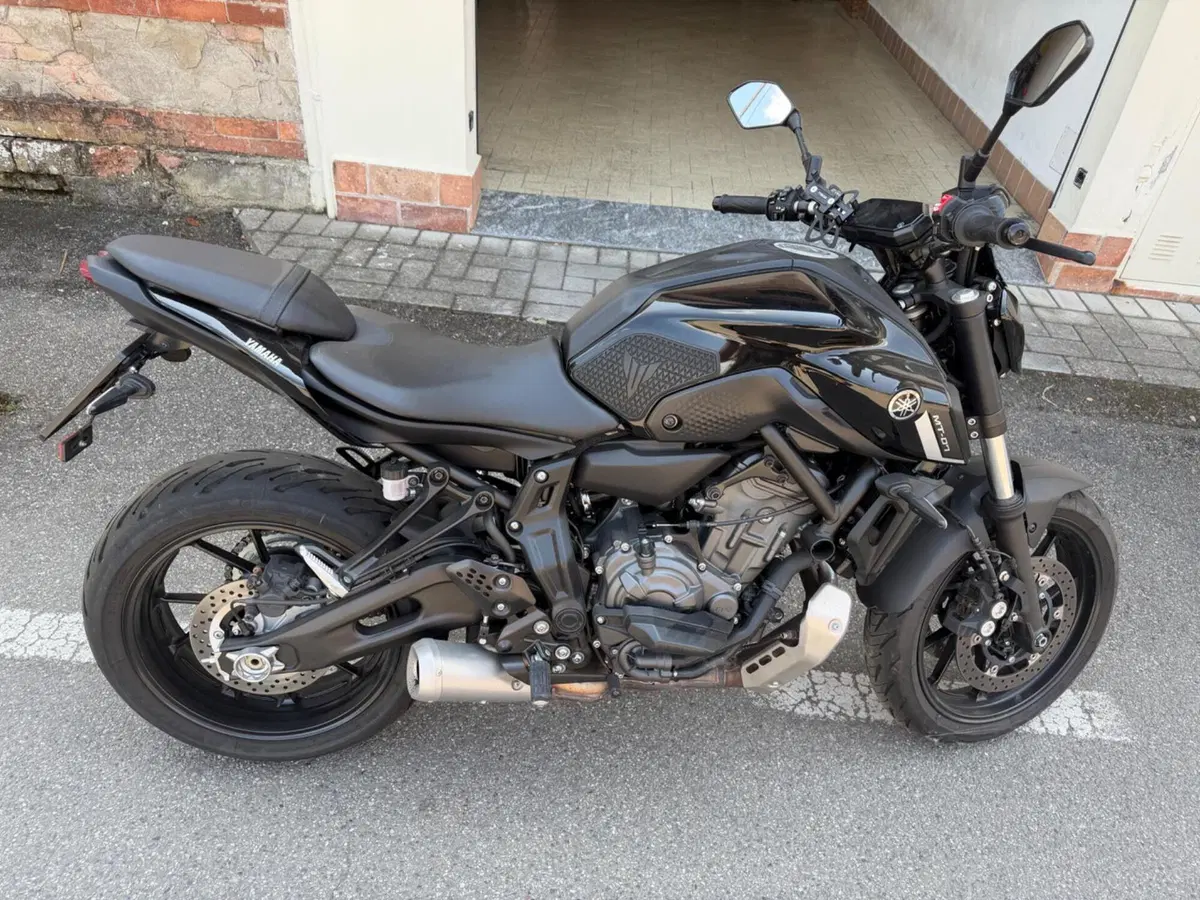 Yamaha MT-07 (2021 - 24) (3)