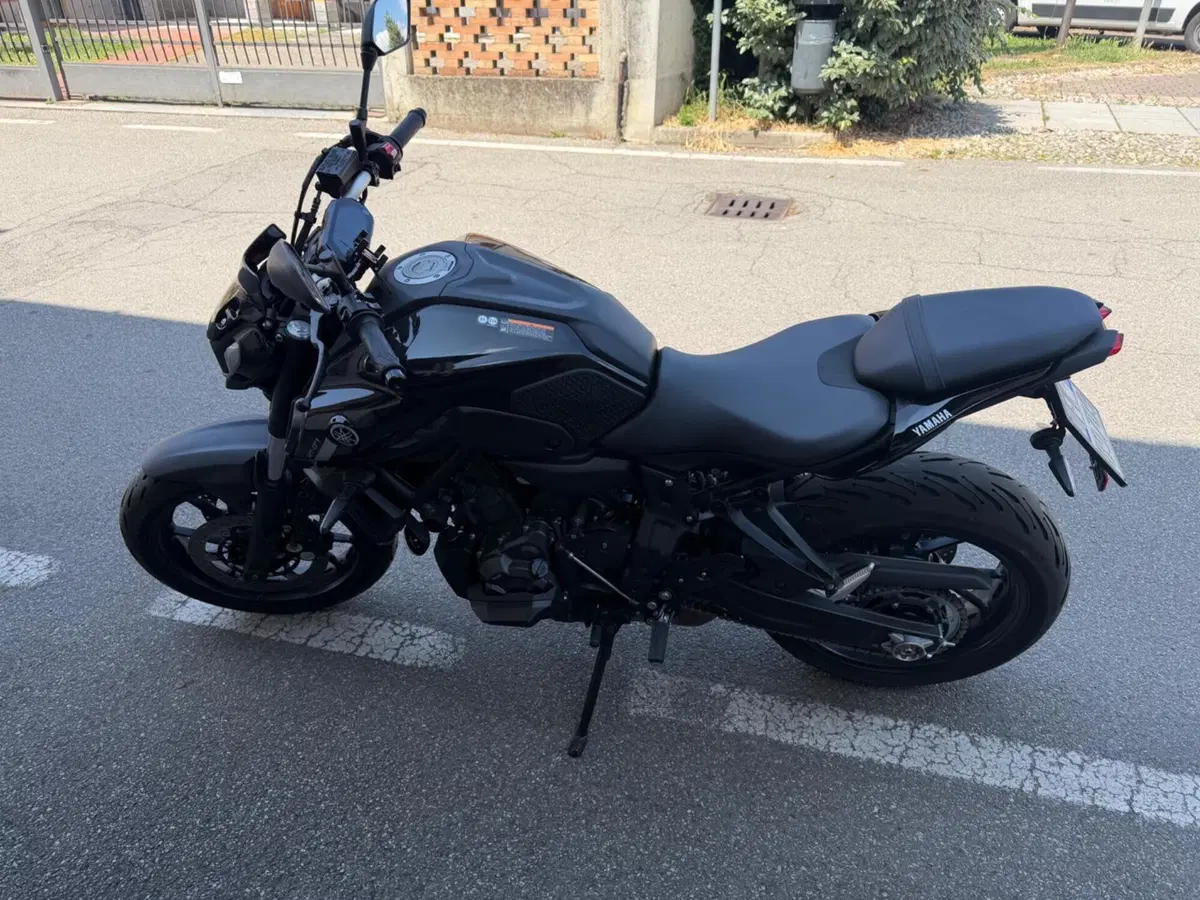 Yamaha MT-07 (2021 - 24) (4)