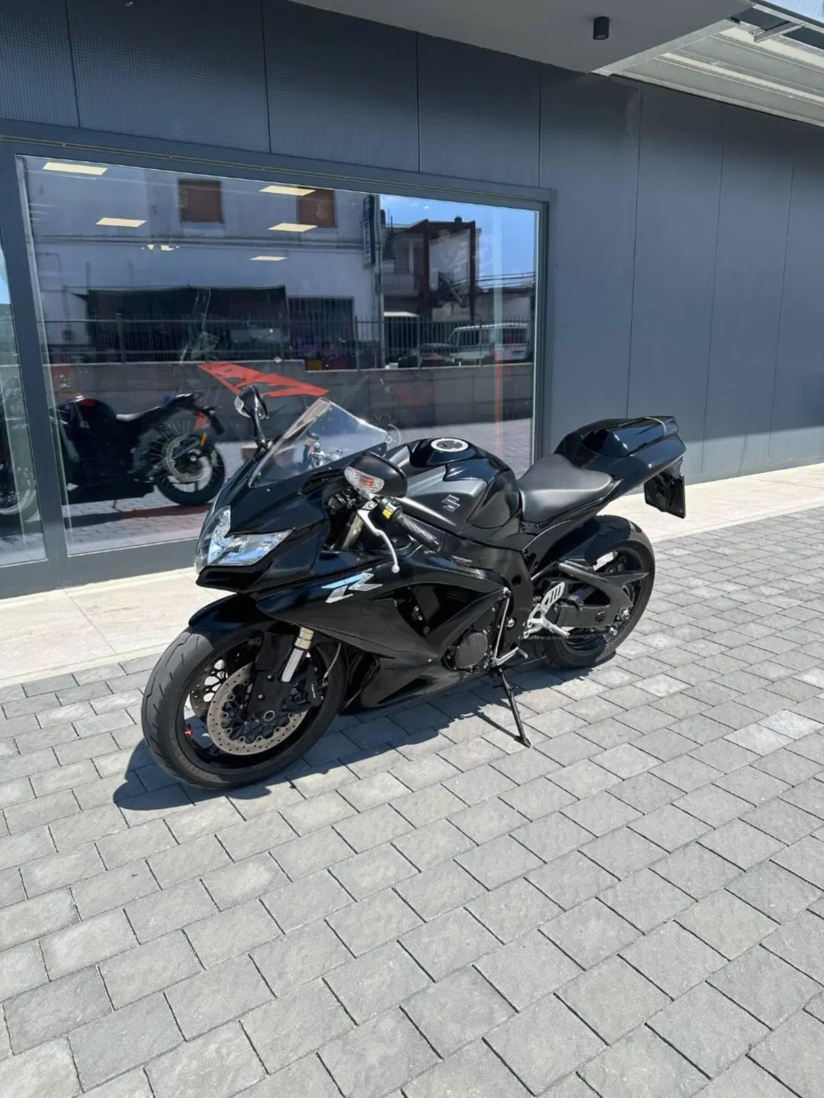 Suzuki GSX R 600 (2008 - 10) (9)