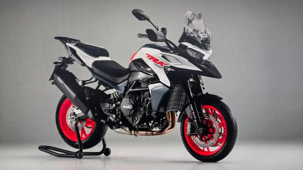 Benelli TRK 902 Stradale (2026) (2)