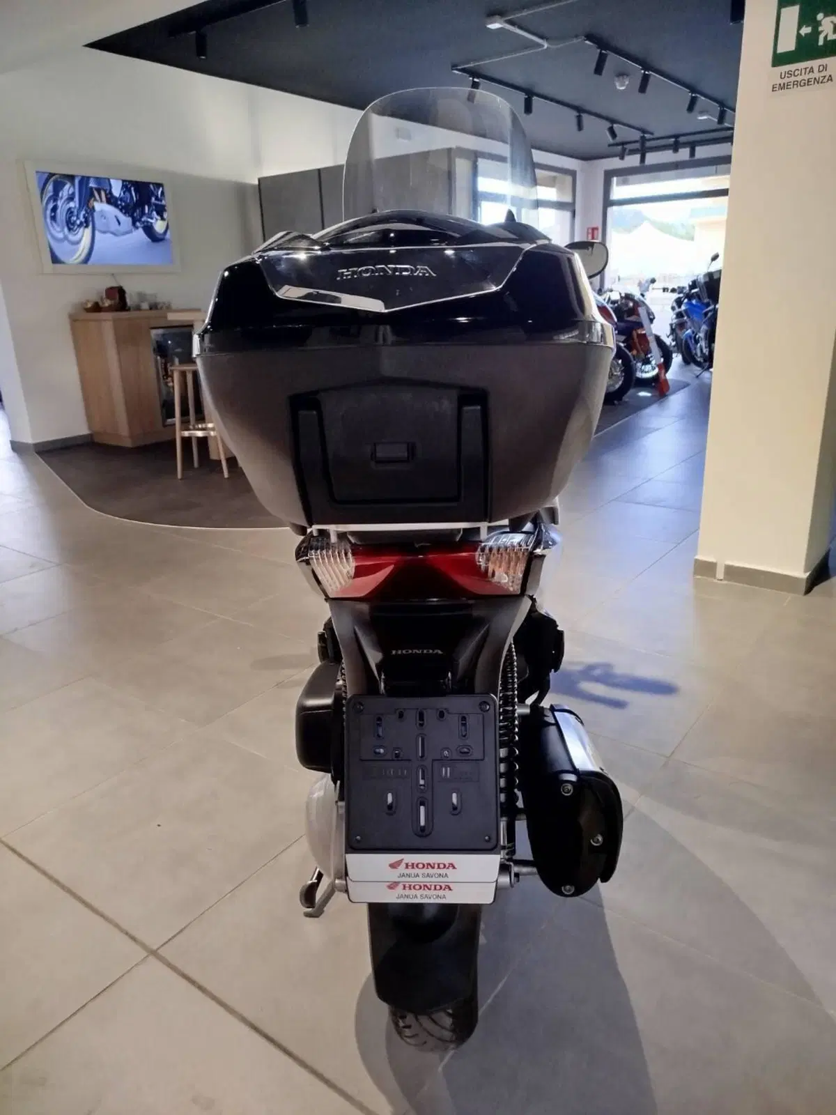 Honda SH 300 i ABS (2016 - 20) (4)