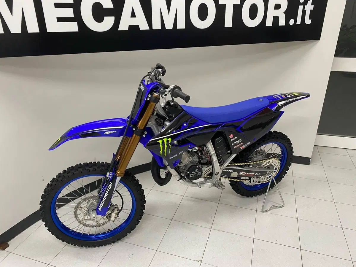 Yamaha YZ 125 (2024) (4)