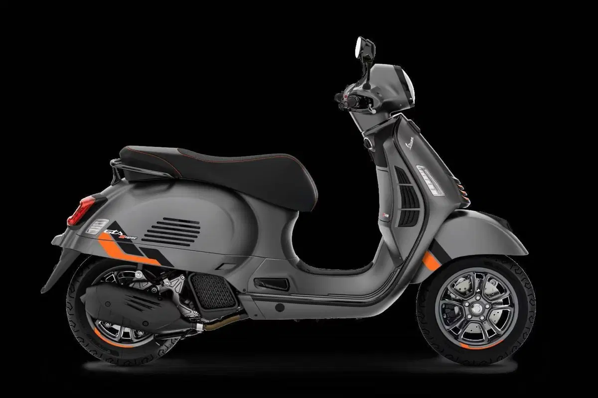 Vespa GTS 125 Supersport (2025 - 26) (3)