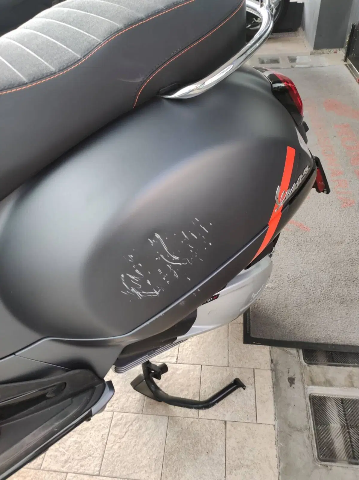 Vespa GTS 300 Super (2023 - 24) (5)