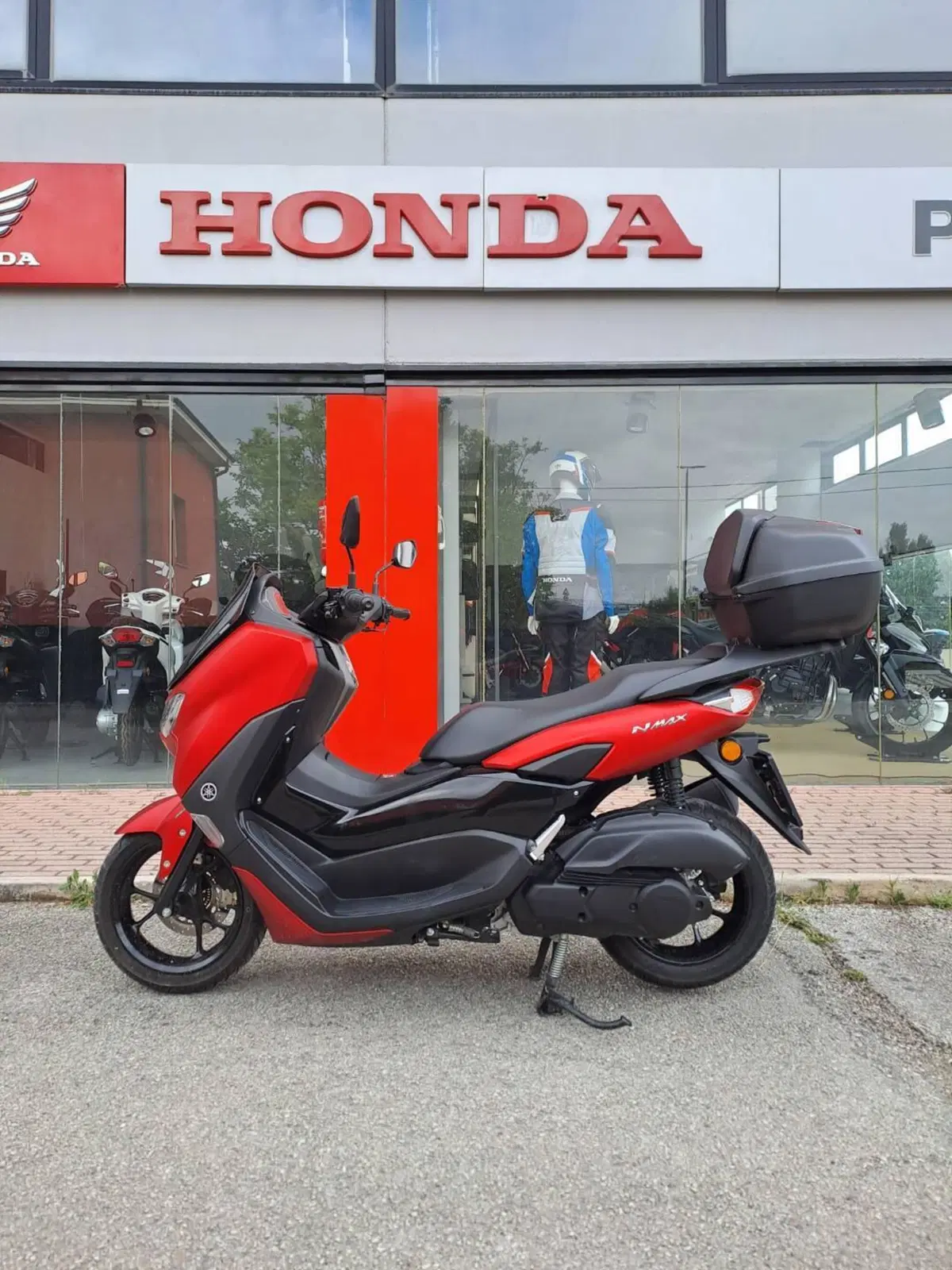 Yamaha N-Max 125 (2021 - 24) (2)