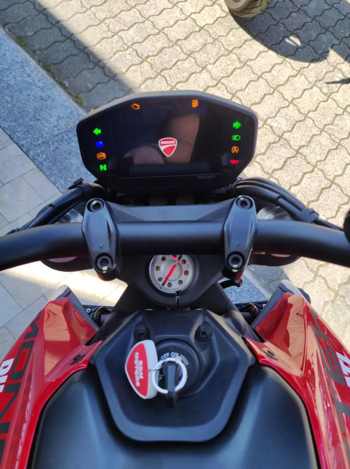 Ducati Monster 937 (2021 - 25) (6)