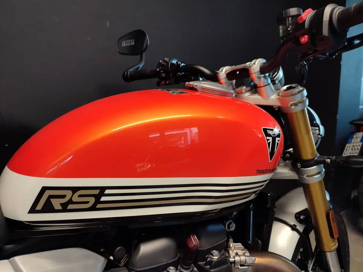 Triumph Speed Twin 1200 RS (2025 - 26) (6)