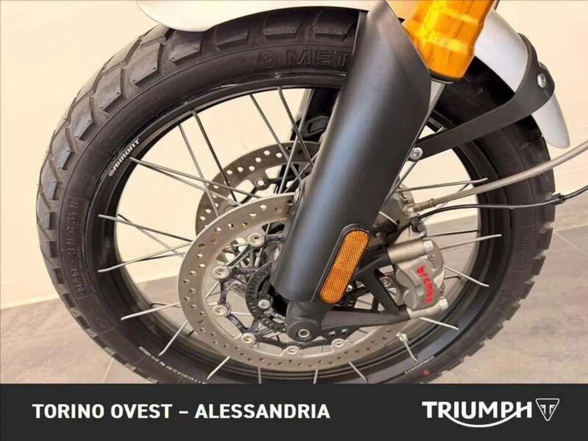 Triumph Scrambler 1200 XE (2021 - 23) (10)