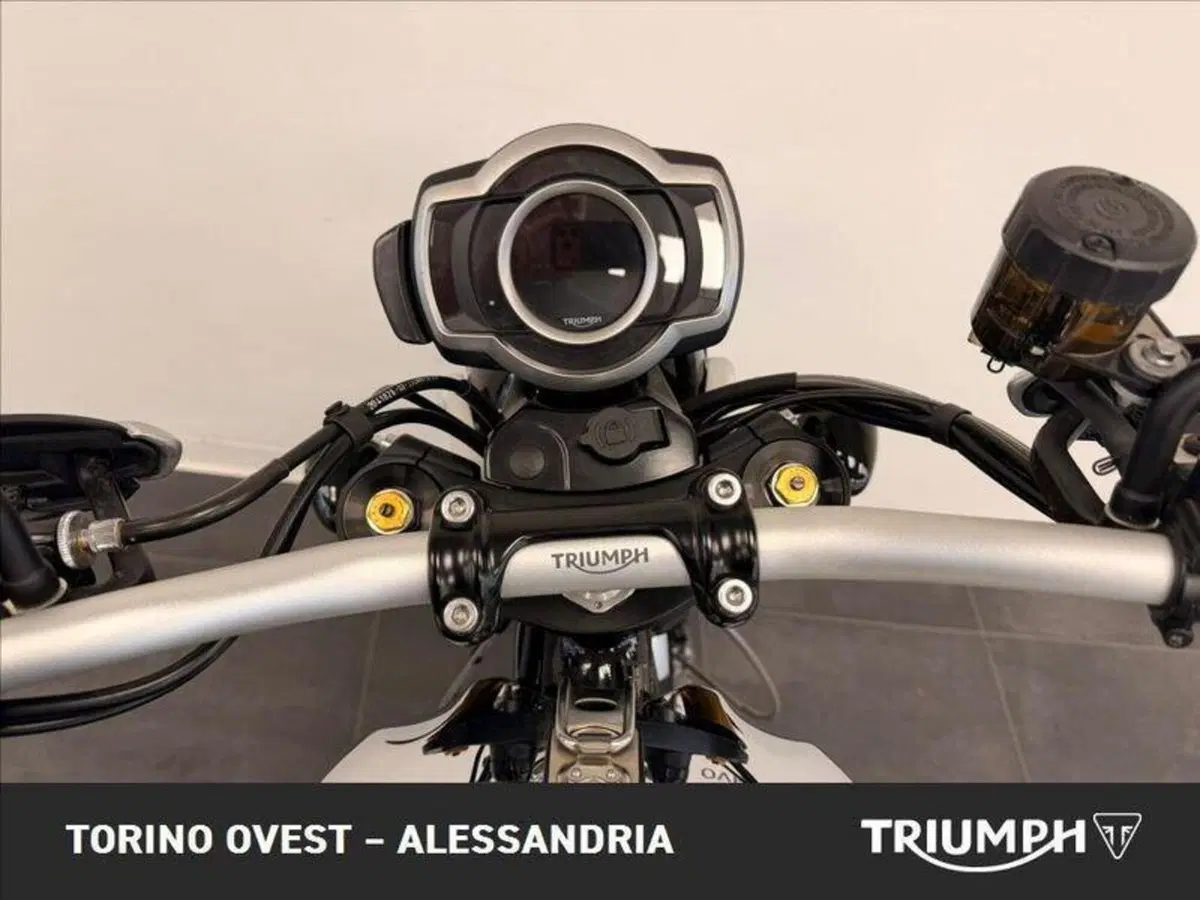 Triumph Scrambler 1200 XE (2021 - 23) (15)