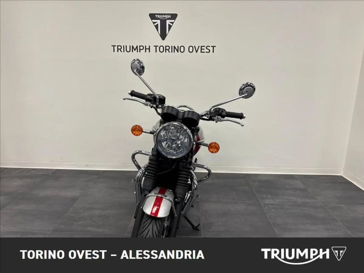 Triumph Bonneville T120 Elvis (2024 - 26) (2)