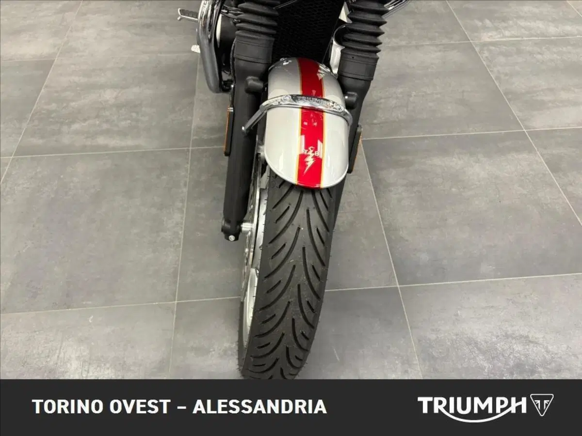 Triumph Bonneville T120 Elvis (2024 - 26) (7)