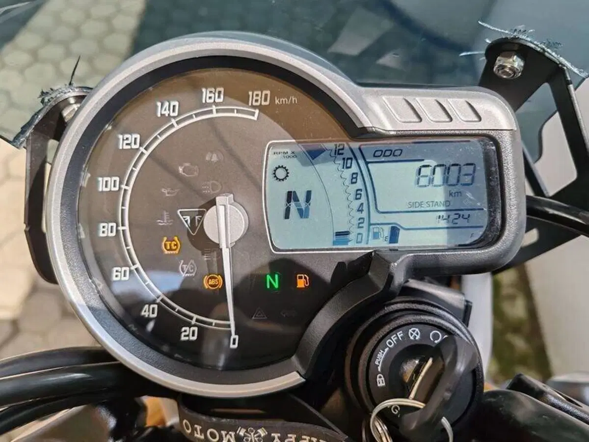 Triumph Scrambler 400 X (2024 - 26) (3)