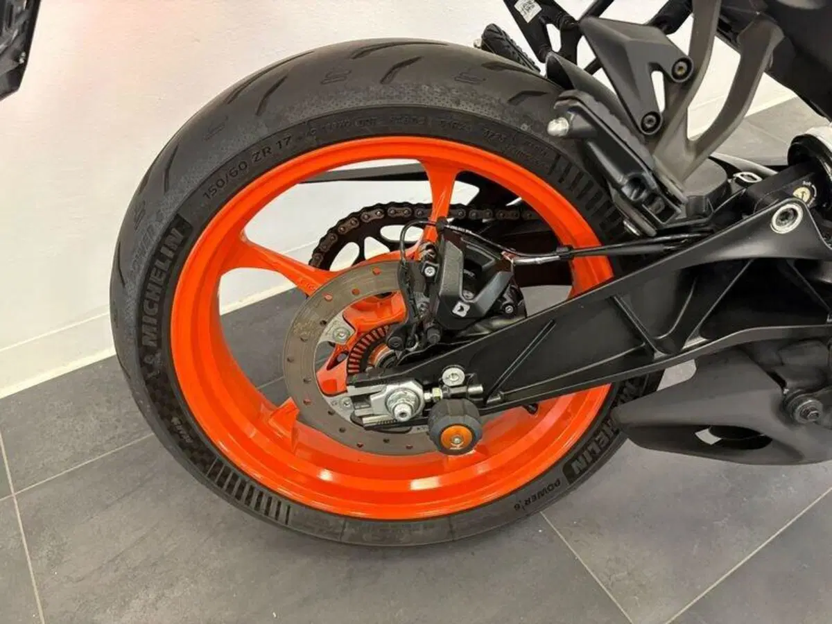 KTM 390 Duke (2024 - 25) (8)