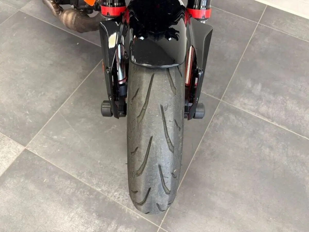 KTM 390 Duke (2024 - 25) (10)