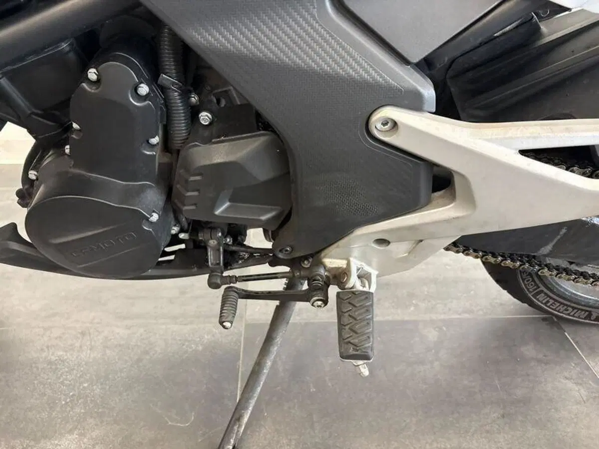 CFMOTO 700MT (2024 - 26) (7)