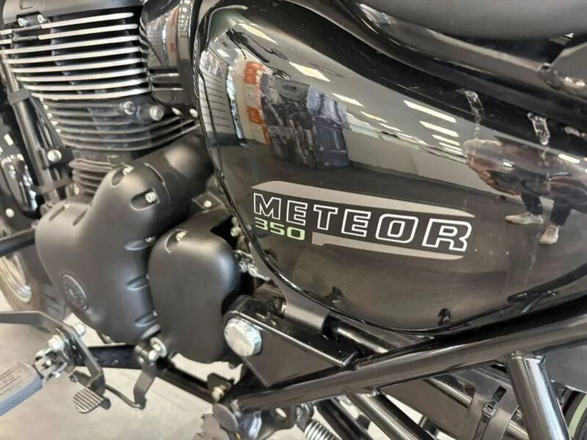 Royal Enfield Meteor 350 (2021 - 26) (4)
