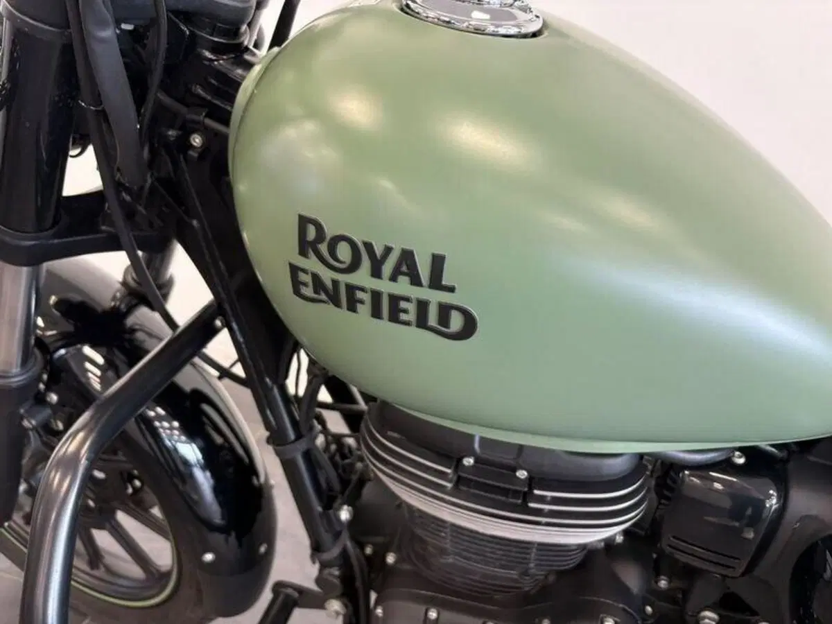 Royal Enfield Meteor 350 (2021 - 26) (8)