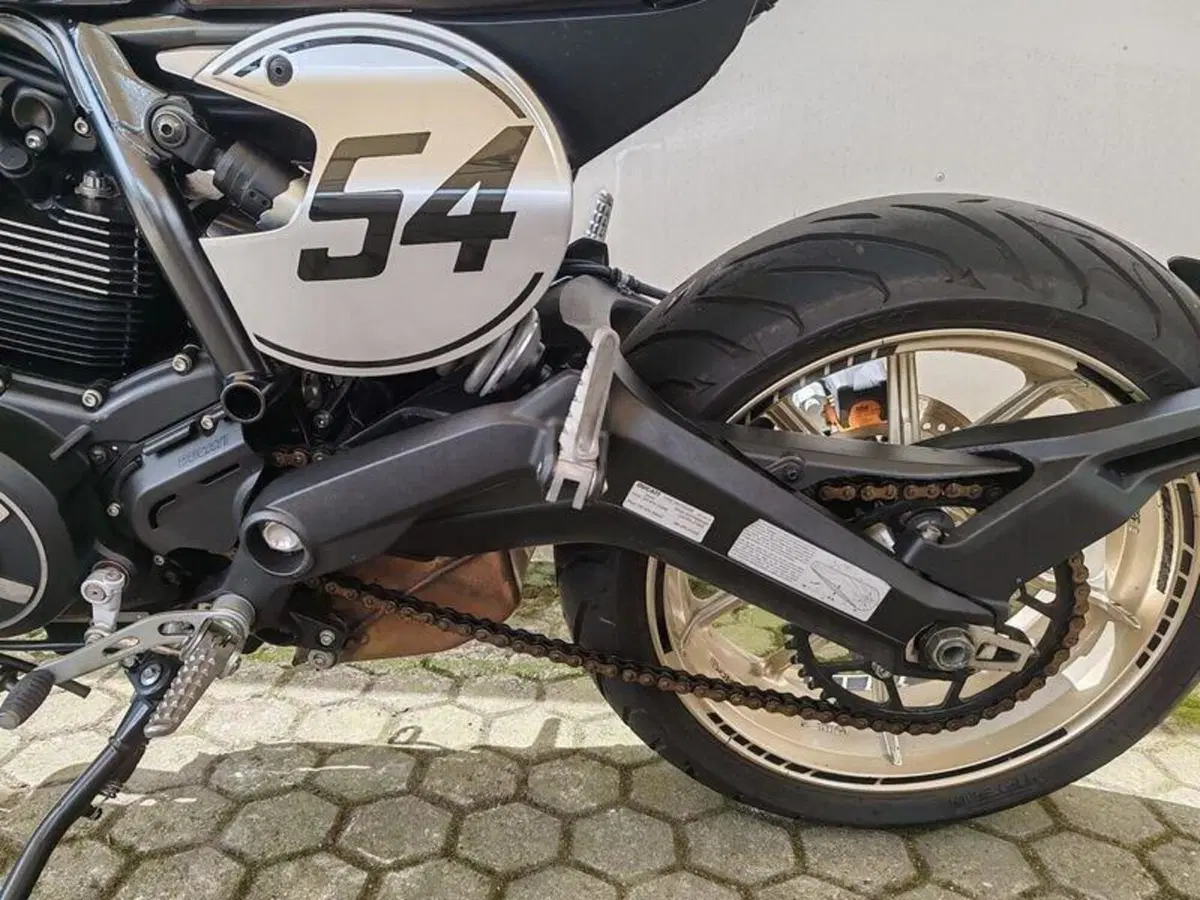 Ducati Scrambler 800 Cafè Racer (2017 - 21) (10)